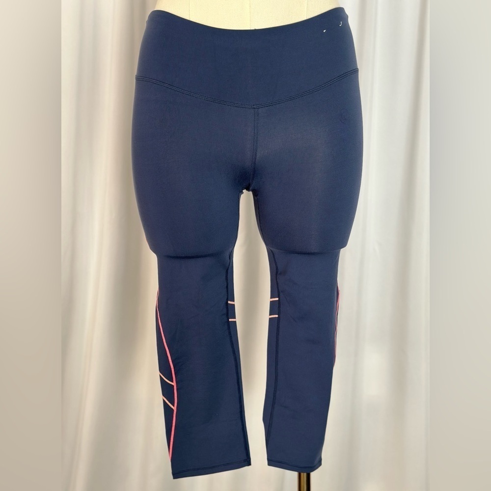GapFit Black Capri Leggings with Coral Accent Lines (1040) - Picture 2 of 12